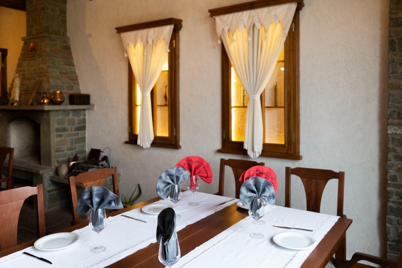 Hotel Restaurant Emblema Petrele 외부 사진